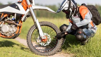 Réparation de motocross : astuces et conseils pratiques